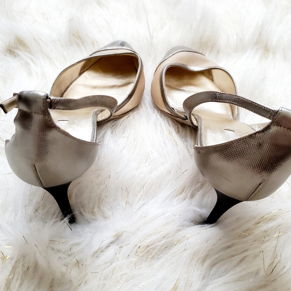Giorgio Armani silver & gold pointy kitty heels - Picture 5 of 9
